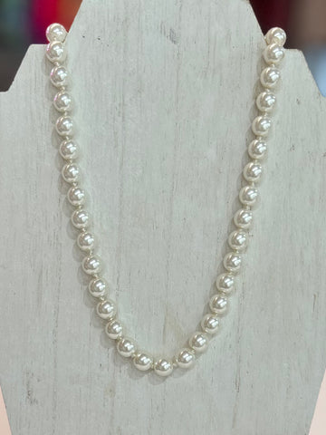 Precious Pearl Necklace