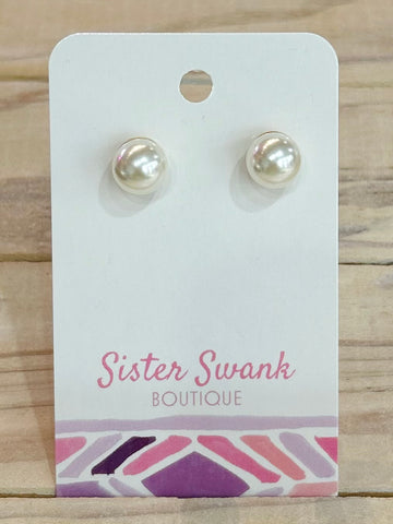 Simple Pearl Studs