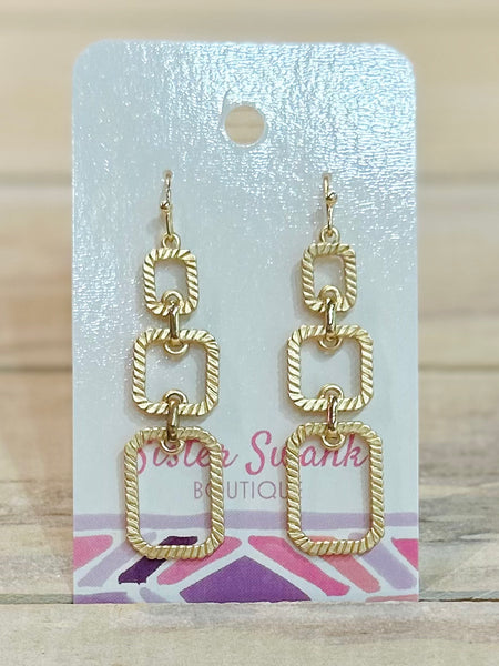 Ribbed Geometry Drop Earrings - Gold