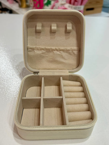 The Carry-On Case - Blue Flowers