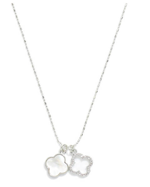 Dainty Necklace Featuring Clover Pendants - Silver