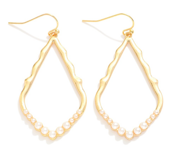 Pearl Studded Wavy Teardrop Earrings - Gold