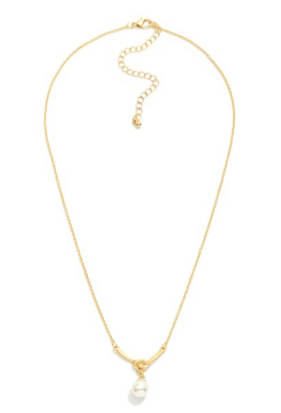 Knotted Pearl Pendant Necklace - Gold