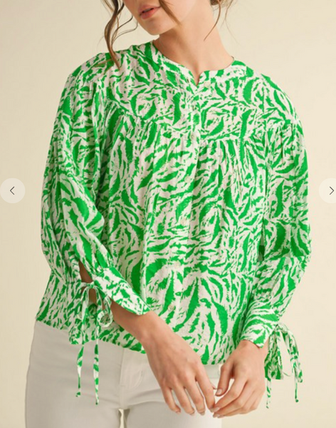 Chic & Charming Blouse - Green