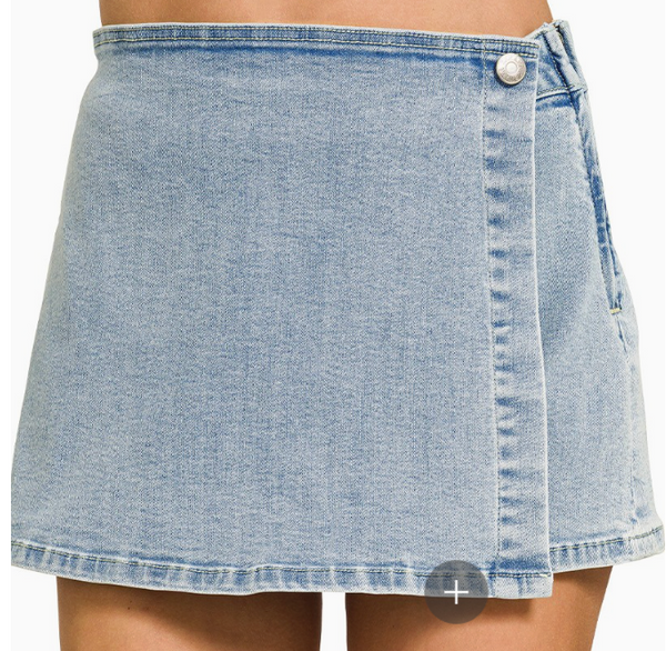 Downtown Denim Skort - Lt Wash