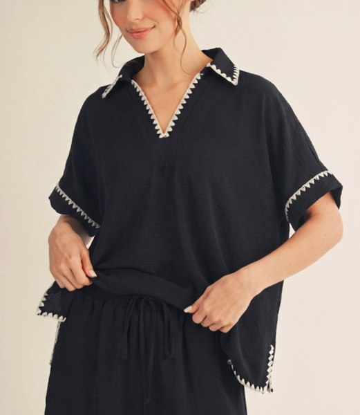 Scalloped Darling Top - Black