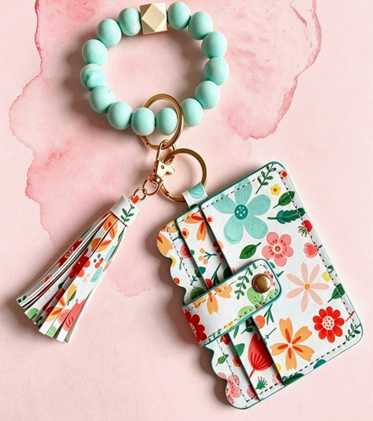 On The Go Beaded Wristlet - Mint Floral