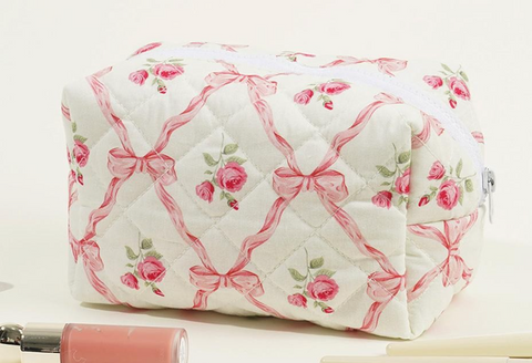 Quilted Flower & Bow Print Makeup Pouch - Pink