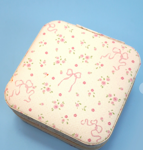 The Carry-On Case - White Bow