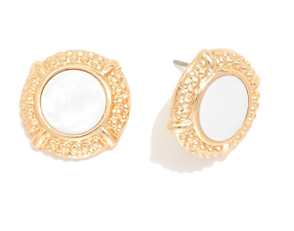 Pearl Radiance Studs