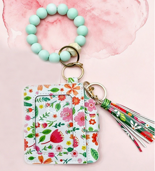On The Go Beaded Wristlet - Mint Floral